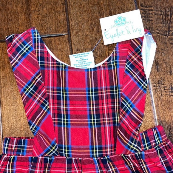 Eyelet & Ivy dress - Picture 2 of 2